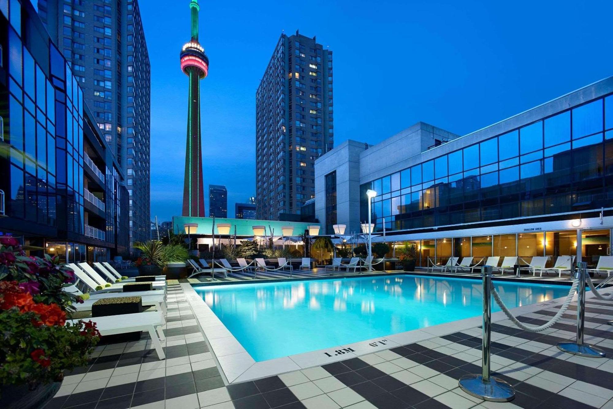 Radisson Blu Toronto Downtown Hotel Exterior foto